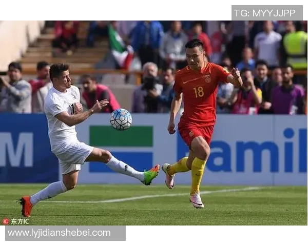 12强国足精彩对决伊朗全场集锦回顾与分析