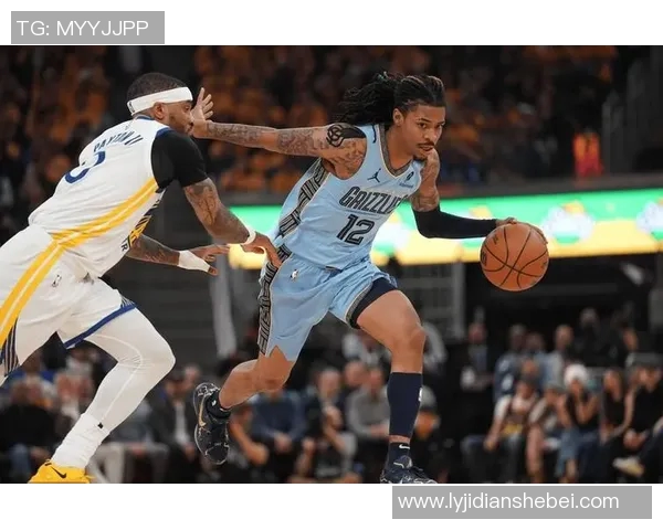 1415季后赛激战回顾灰熊勇士对决展现篮球魅力与团队精神 1415季后赛激战回顾灰熊勇士对决展现篮球魅力与团队精神