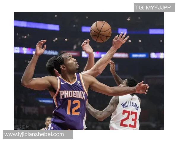 1994年巴克利VS传奇对决回顾与篮球历史的深远影响分析 1994年巴克利VS传奇对决回顾与篮球历史的深远影响分析