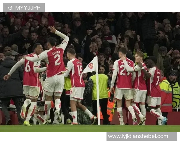 1990年曼联与阿森纳经典对决回顾及其对英超历史的影响分析