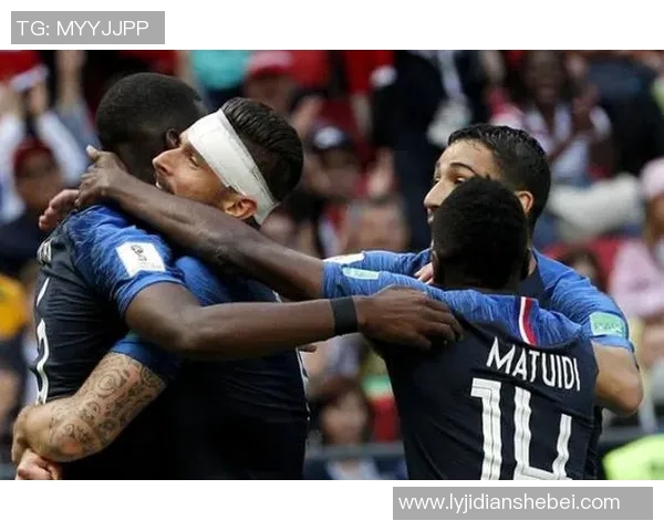 2000年英格兰与法国经典对决回顾及其历史影响分析