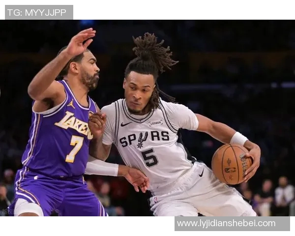 1999年NBA西部决赛马刺与湖人的经典对决回顾与分析