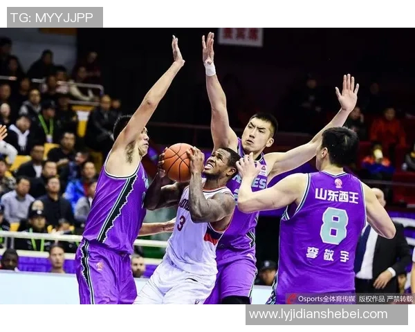 北京与辽宁总决赛首战精彩回顾争夺冠军的激烈对决与精彩瞬间