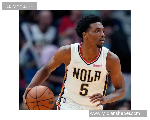 赫伯特琼斯的篮球之路与成长故事探秘