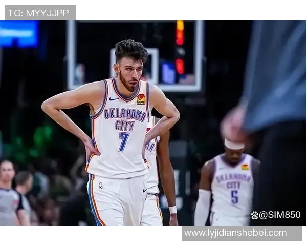 霍姆格伦复出首战展现统治力雷霆重建之路迎来新篇章