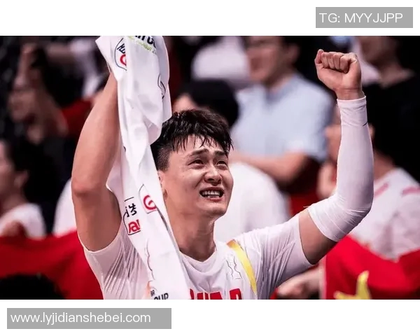 赵睿引领中国男篮新篇章展现年轻力量与团队精神的完美结合 赵睿引领中国男篮新篇章展现年轻力量与团队精神的完美结合