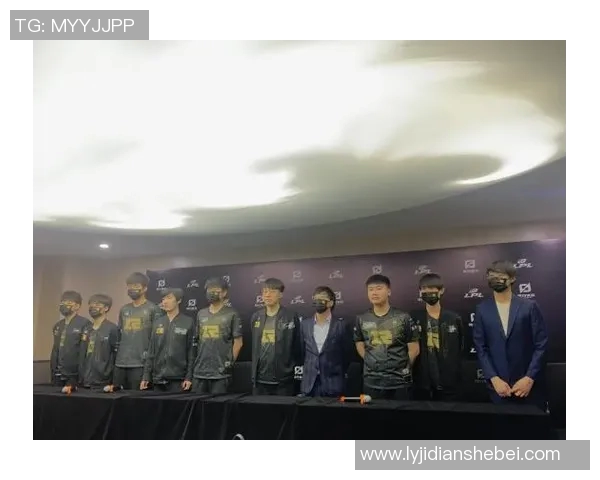 RNG团队协作表现分析：如何在职业联赛中展现默契与实力