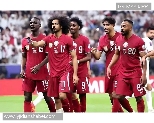 世亚预赛精彩对决沙特阿拉伯迎战伊拉克球队全力争胜