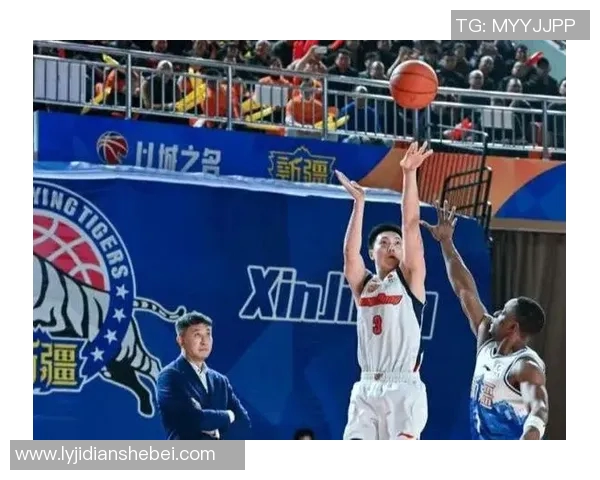 CBA精彩回放新疆队对决广东队全场录像精彩瞬间回顾