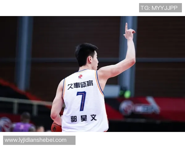 刘铮的传奇人生与篮球梦想如何在风雨中绽放光彩